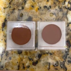 2 “harvest brown”eyeshadows